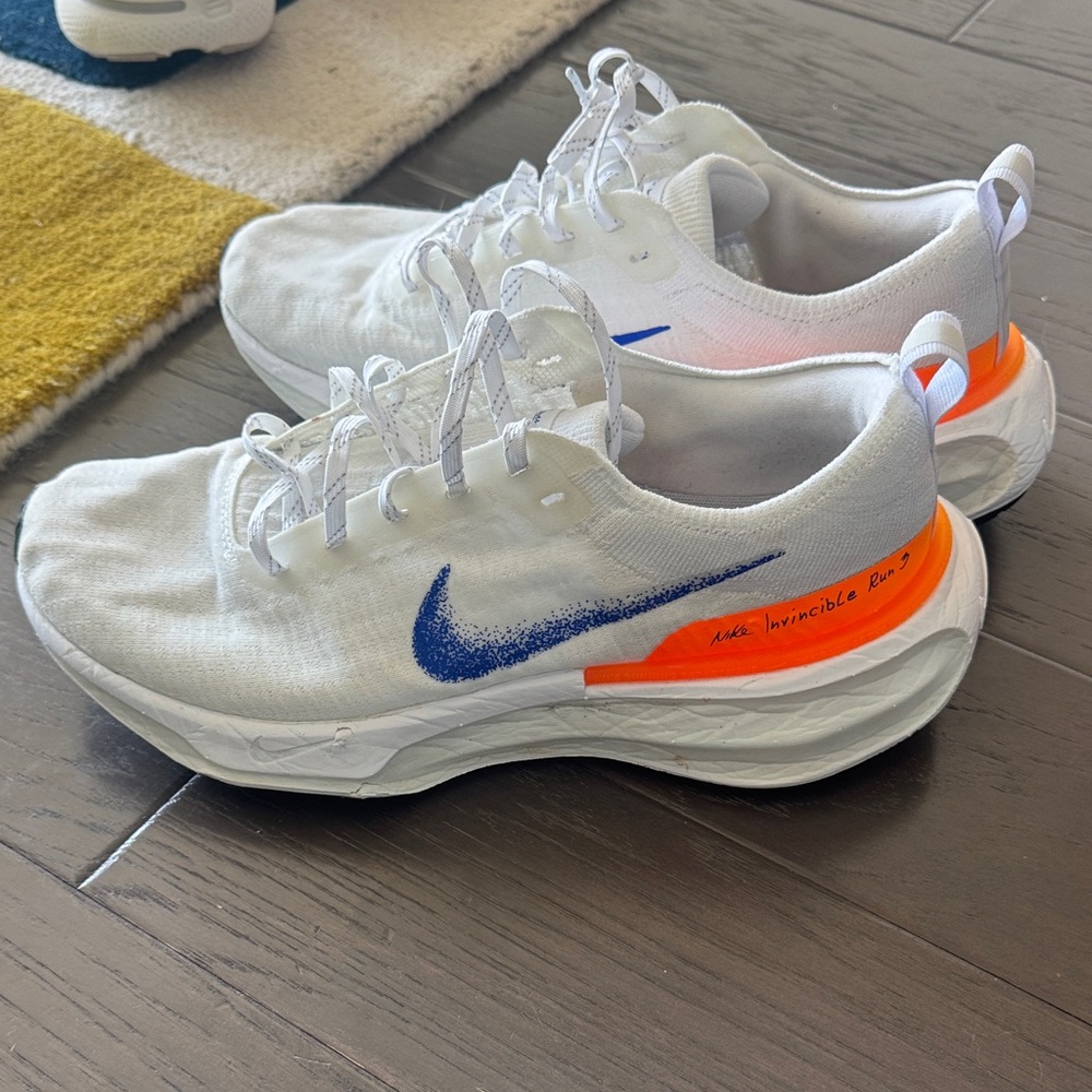 Nike invincible 3